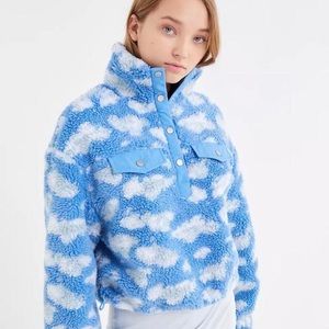 uo cloud jumper
